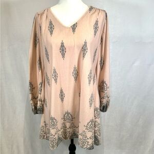 Reborn long sleeve light pink and gray print dress size small